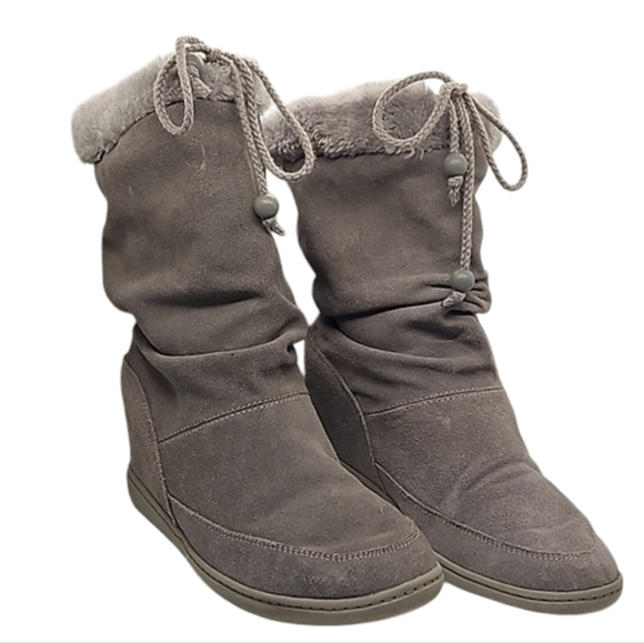 Suede Wedge Boots size 8 - Picture 1 of 10